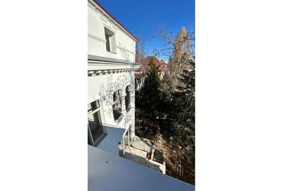 Casă individuală cu 19 camere cu Canalizare în Grădina Icoanei - 15