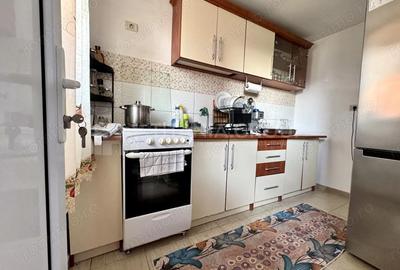 Casă cu 4 camere cu Canalizare în Ruși-Ciutea - 3