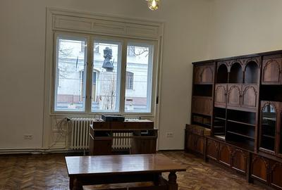 Casă cu 3 camere în Ultracentral - 7