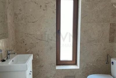 Casă individuală cu 4 camere cu Canalizare în Nord - 19