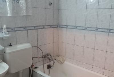 Casă cu 5 camere cu Canalizare în Inel II - 9