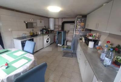 Casă cu 4 camere cu Teren 3000 Mp în Livezile - 4