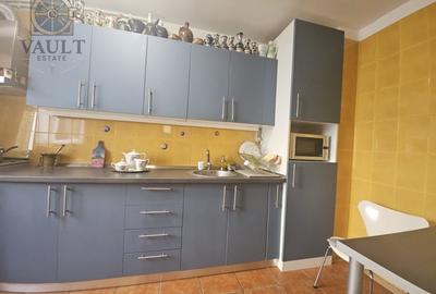 Apartament cu 3 camere decomandat în Tineretului - 1