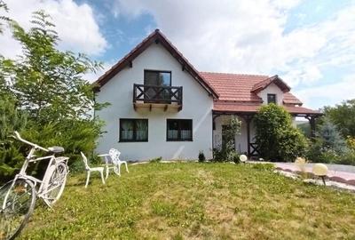 Casă cu 5 camere cu Teren 1121 Mp în Ceuaș - 7