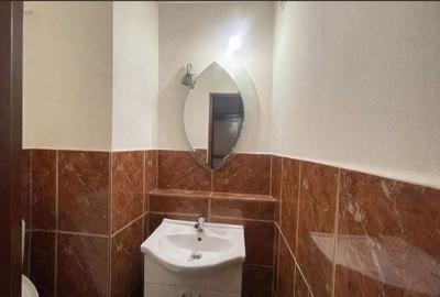 Apartament cu 3 camere decomandat în Decebal - 3