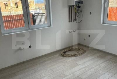 Casă cu 3 camere cu Teren 400 Mp în Reghin - 4