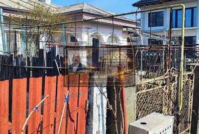 Casă individuală cu 3 camere cu Canalizare în Est - 2