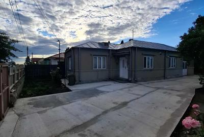 Casă cu 3 camere în Odobești - 1