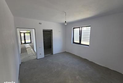 Casă cu 3 camere în Geamăna - 8