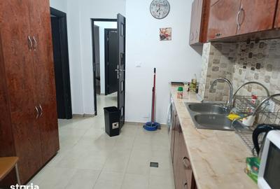 Apartament cu 3 camere decomandat în Central - 2