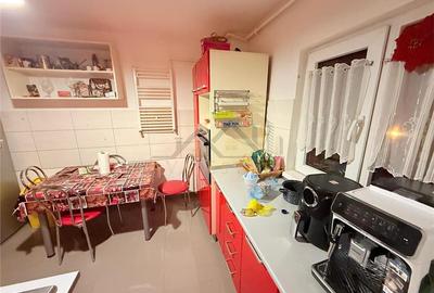 Apartament cu 4 camere decomandat în Șagului - 2