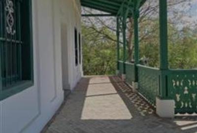 Casă individuală cu 10 camere cu Teren 3600 Mp în Poiana (Criștioru de Jos) - 2