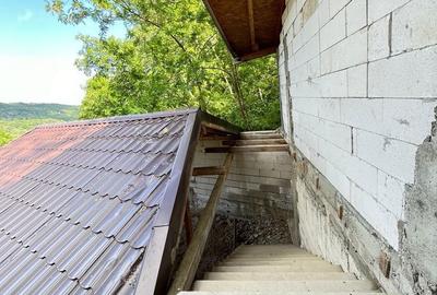 Casă cu 3 camere cu Teren 600 Mp în Izvoarele - 3