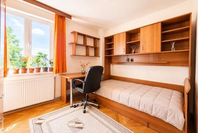 Apartament cu 4 camere decomandat, mobilat în Lipovei - 6