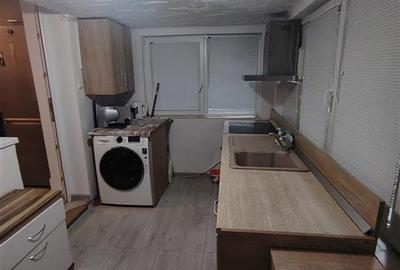 RECO Apartament 3camere la parter - 8