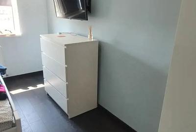 Vind apartament cu o camera decomandat - 3