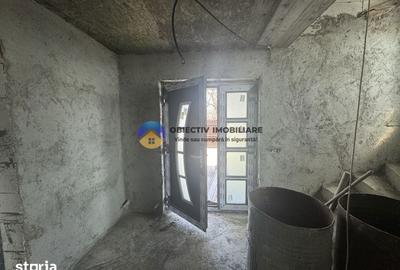 Casă cu 4 camere cu Teren 953 Mp în Girov - 16