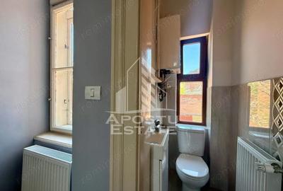 Apartament cu 5 camere decomandat în Sinaia - 3
