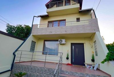 Casă individuală cu 4 camere cu Canalizare în Nord - 1