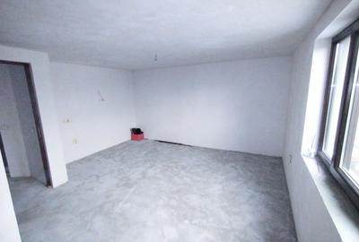 Casă cu 4 camere cu Teren 425 Mp în Măgurele - 1