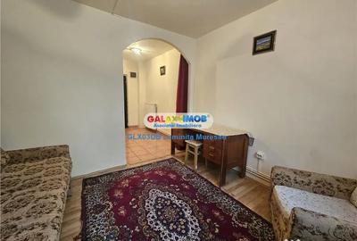 Garsonieră decomandată în Micro 12 - 2