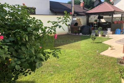 Casă individuală cu 5 camere cu Canalizare în Central - 13