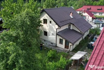 Casă cu 4 camere cu Teren 631 Mp în Ferneziu - 4