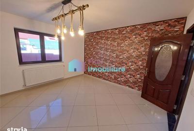 Casă cu 6 camere cu Teren 759 Mp în Moara - 18