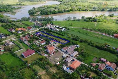 Teren intravilan de vanzare in Mandruloc - 5