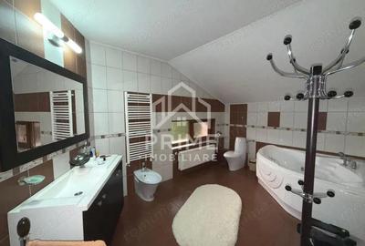 Casă cu Teren 1306 Mp în Blaj - 4