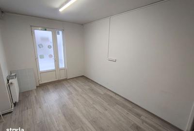 Spațiu comercial, de 33 mp, în Central - 3