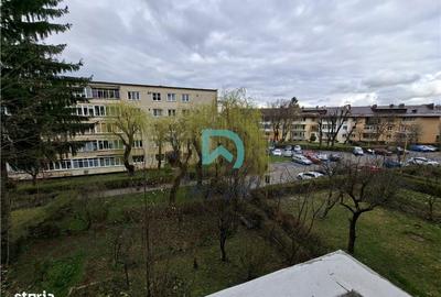 Apartament cu 4 camere decomandat în Dârste - 16