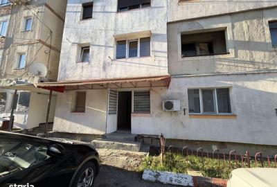 Spațiu comercial, de 27 mp, în Central - 10