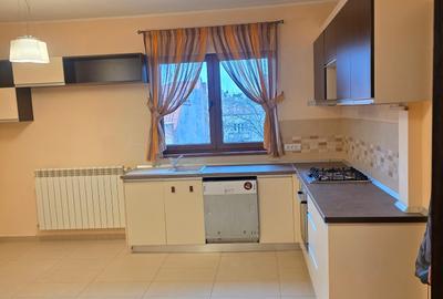Apartament cu 3 camere semidecomandat în Polonă - 31