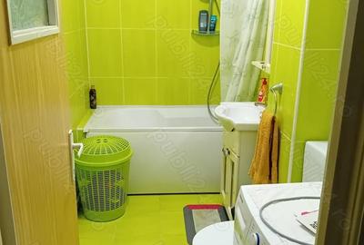 Apartament cu 3 camere semidecomandat în Lugoj - 1