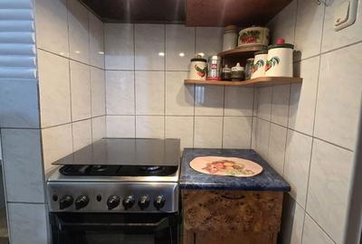 Apartament cu 2 camere decomandat în Micro 14 - 3