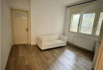 Banu Manta Închiriez ap 3 cam  mobilat nou Parter terasa exterioara centrală pro - 1