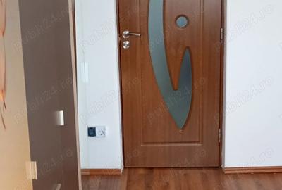 Camera de vanzare - 2