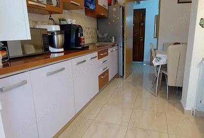 Apartament cu 2 camere decomandat, mobilat în Răcădău - 7