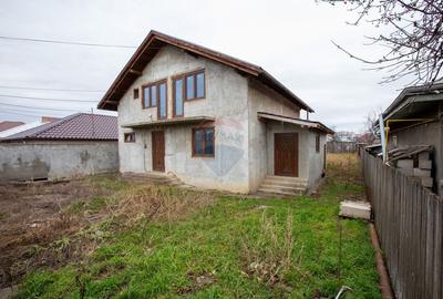 Casa / Vila cu 5 camere de vanzare, strada George Enescu, zona Tache - 3