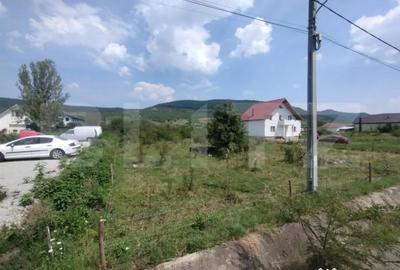 Teren de 1209 mp, în Central - 2