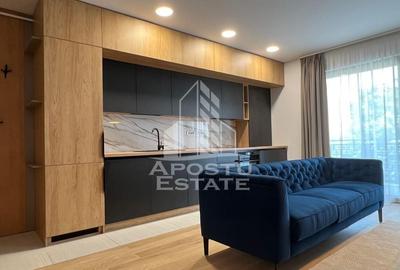 Apartament cu 3 camere decomandat, mobilat în Central - 1