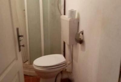 Casă cu 5 camere cu Teren 675 Mp în Central - 1