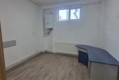 Spațiu comercial, de 82 mp, în Micro 12