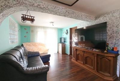 Casă individuală cu 7 camere cu Canalizare în Mărăști - 4