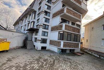Vand imobil 2 camere bloc nou - 8