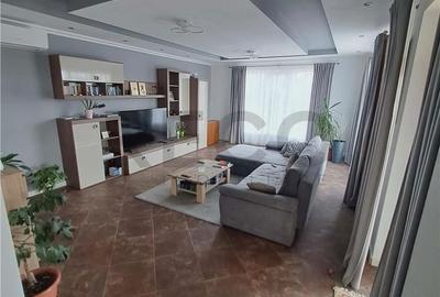 Casă cu 4 camere cu Teren 688 Mp în Central - 6