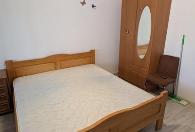 Apartament decomandat Banca Nationala etaj 1, bloc 1992 - 8