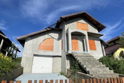 Casa la Ro?u - 270 MP - Vedere Panoramica - Falticeni - 1