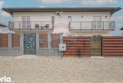 Casă cu 4 camere cu Teren 300 Mp în Central